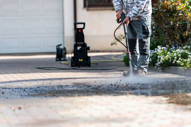 Garage Pressure Washing in Cannon Beach, OR